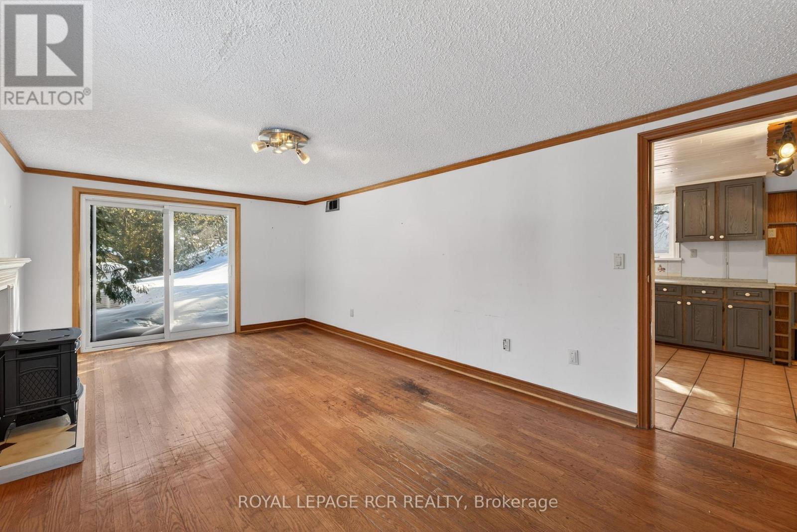 815 Forks Of The Credit Road, Caledon, Ontario  L7K 0E7 - Photo 8 - W12750726