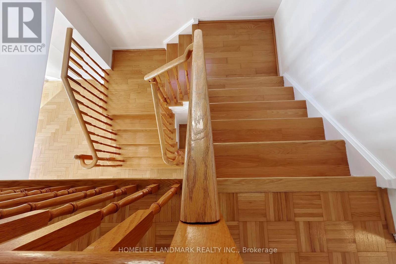 225 Wildwood Trail, Mississauga, Ontario  L4Z 3S4 - Photo 18 - W12838504