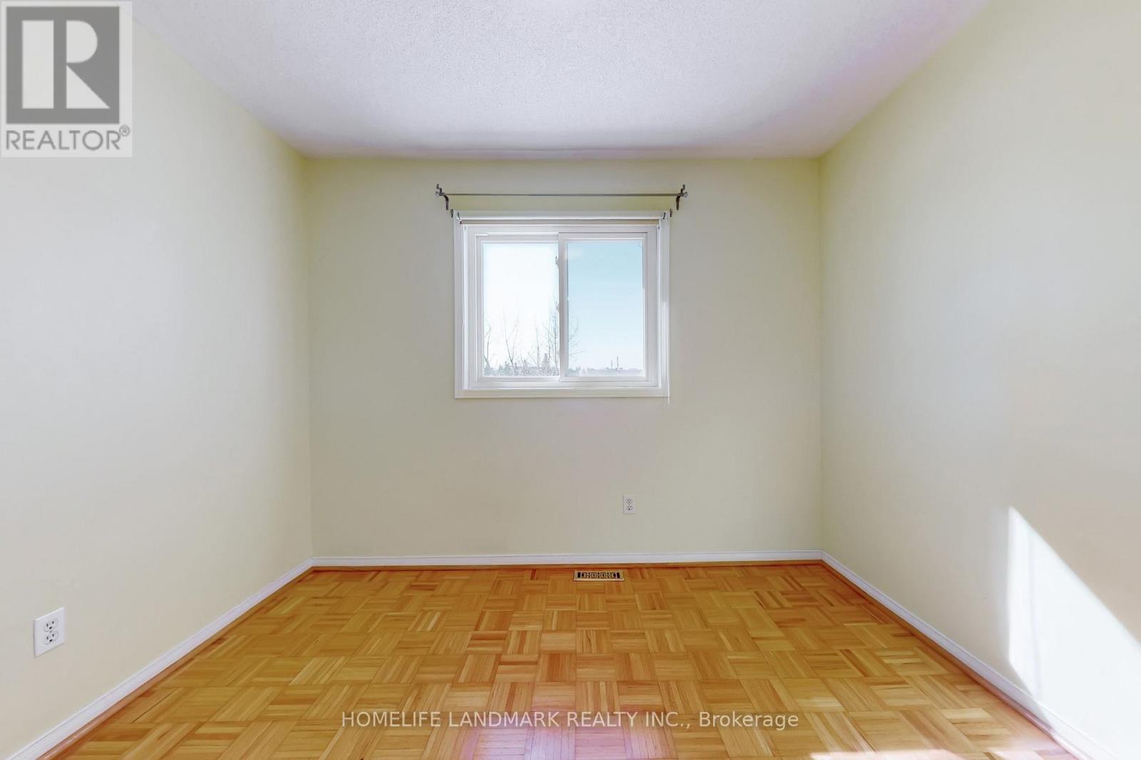 225 Wildwood Trail, Mississauga, Ontario  L4Z 3S4 - Photo 27 - W12838504