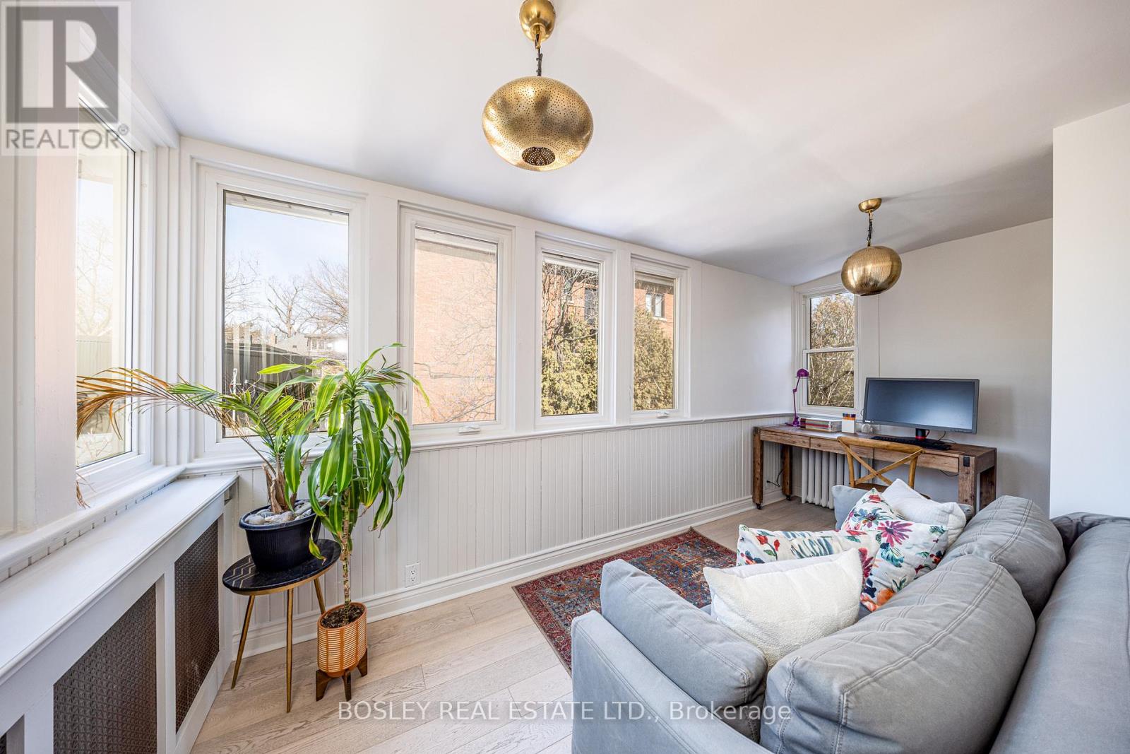 110 Grenadier Road, Toronto, Ontario  M6R 1R4 - Photo 18 - W12839176