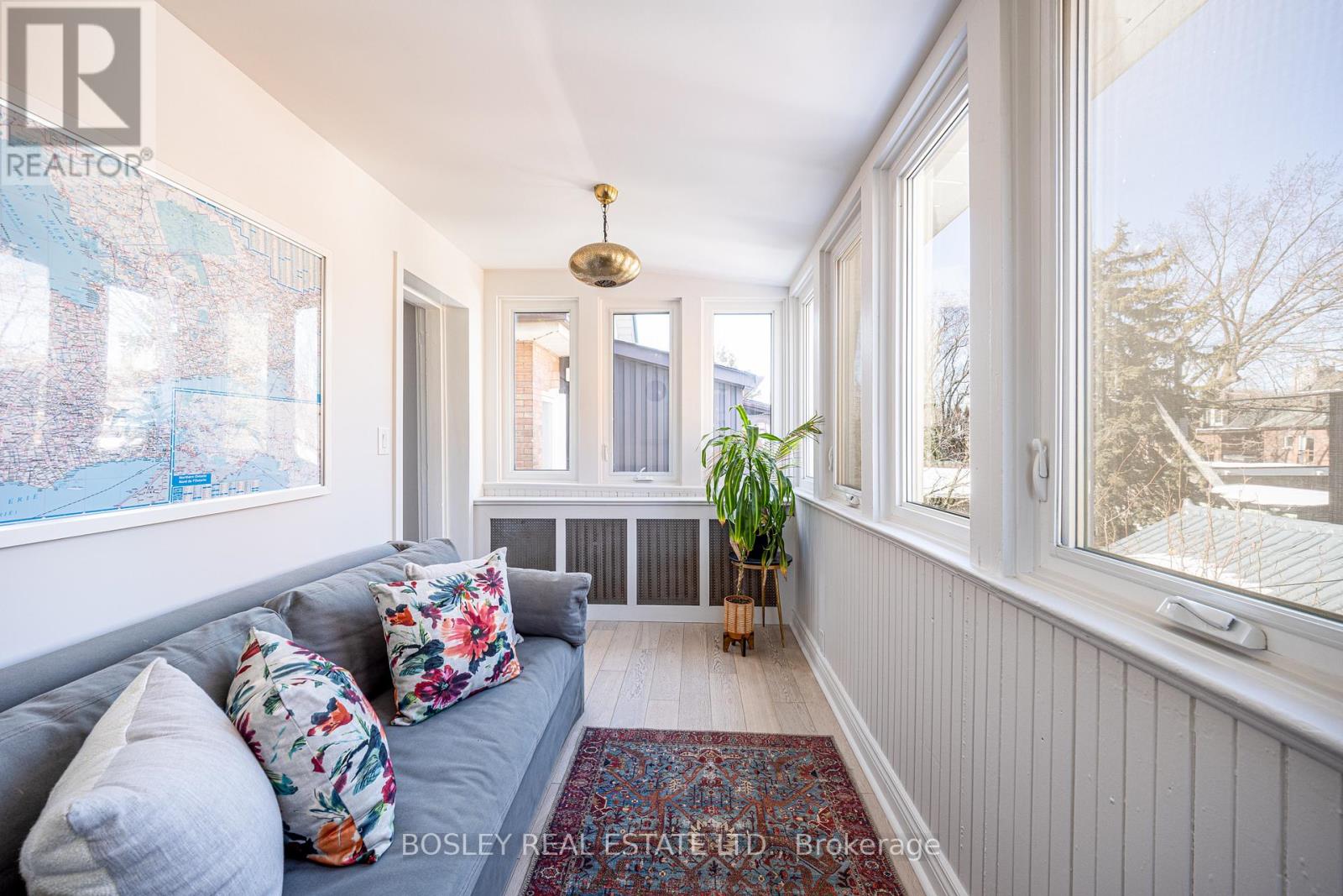 110 Grenadier Road, Toronto, Ontario  M6R 1R4 - Photo 19 - W12839176