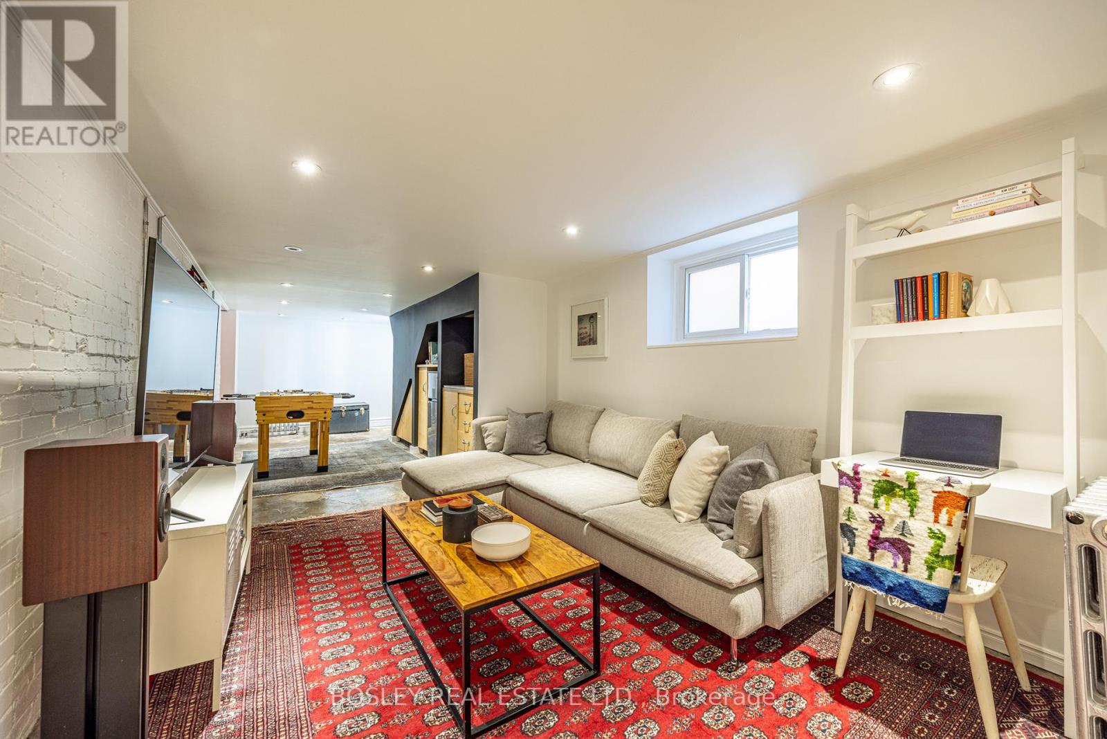 110 Grenadier Road, Toronto, Ontario  M6R 1R4 - Photo 38 - W12839176