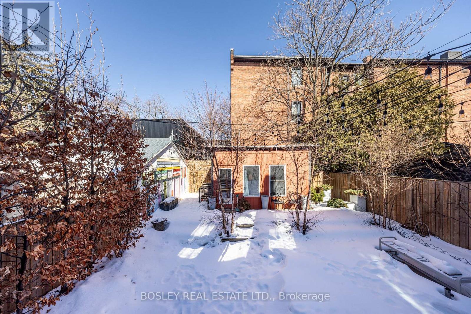 110 Grenadier Road, Toronto, Ontario  M6R 1R4 - Photo 46 - W12839176