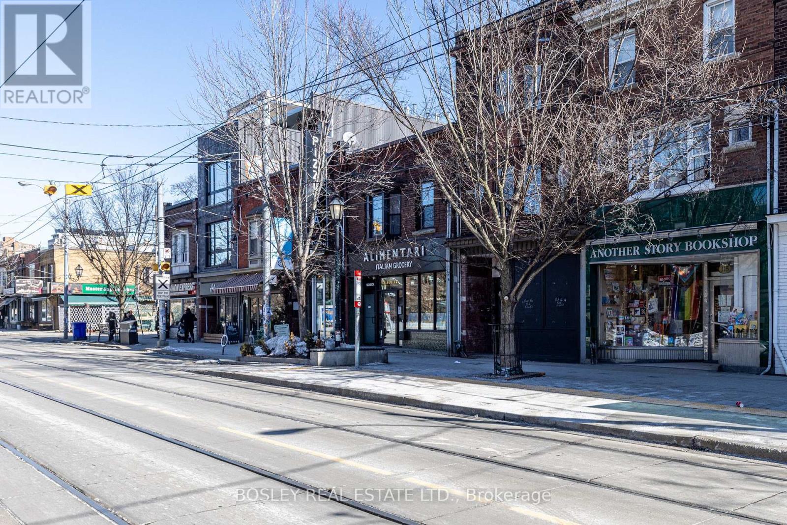 110 Grenadier Road, Toronto, Ontario  M6R 1R4 - Photo 49 - W12839176