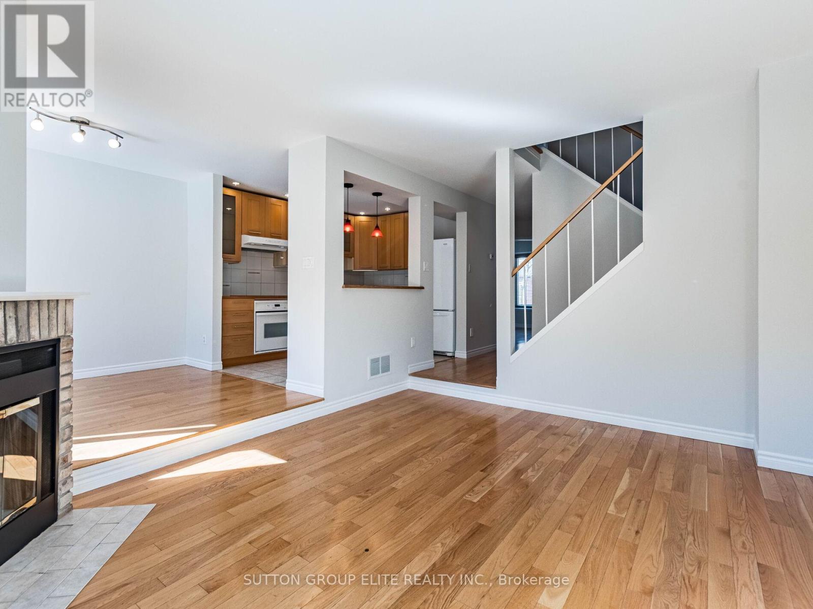 46 - 4635 Regents Terrace, Mississauga, Ontario L5R 1X3 - Photo 10 - W12839220