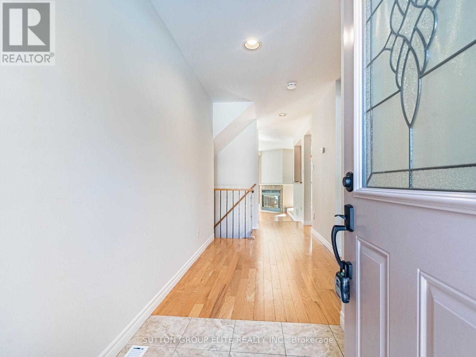 46 - 4635 Regents Terrace, Mississauga, Ontario L5R 1X3 - Photo 3 - W12839220