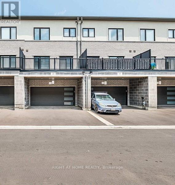 21 Lambert Lane, Caledon, Ontario  L7E 4M5 - Photo 17 - W12839224