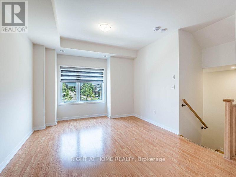 21 Lambert Lane, Caledon, Ontario  L7E 4M5 - Photo 5 - W12839224