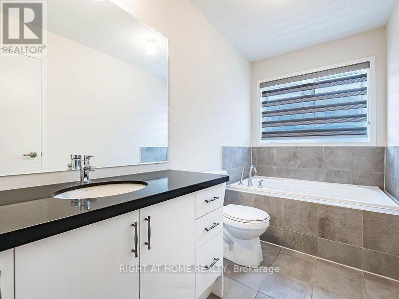 21 Lambert Lane, Caledon, Ontario  L7E 4M5 - Photo 9 - W12839224