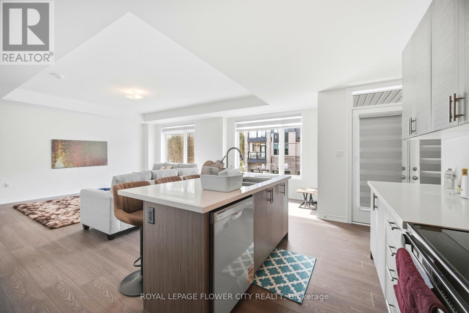 174 Petch Avenue, Caledon, Ontario  L7C 4J8 - Photo 14 - W12839236