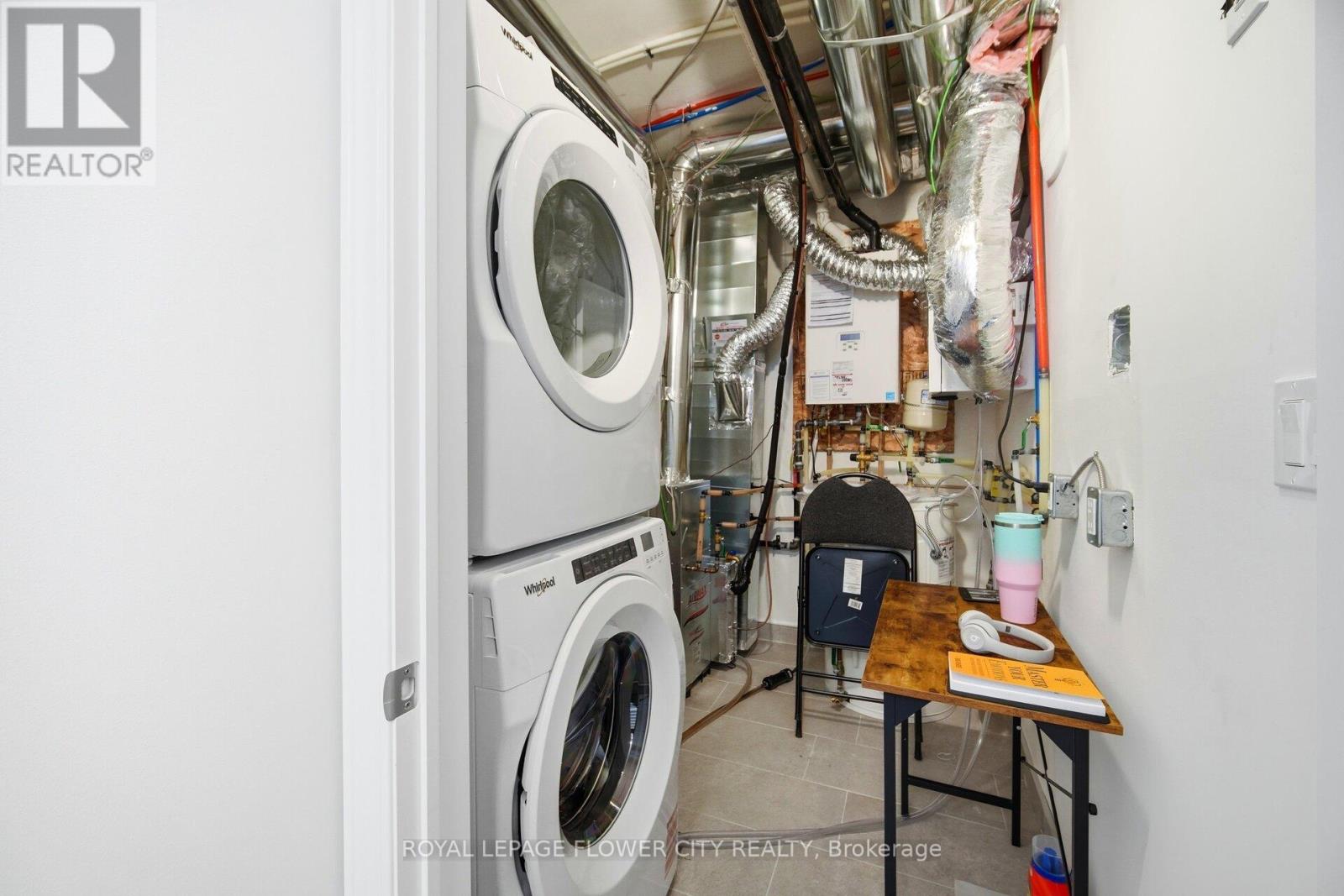 174 Petch Avenue, Caledon, Ontario  L7C 4J8 - Photo 16 - W12839236