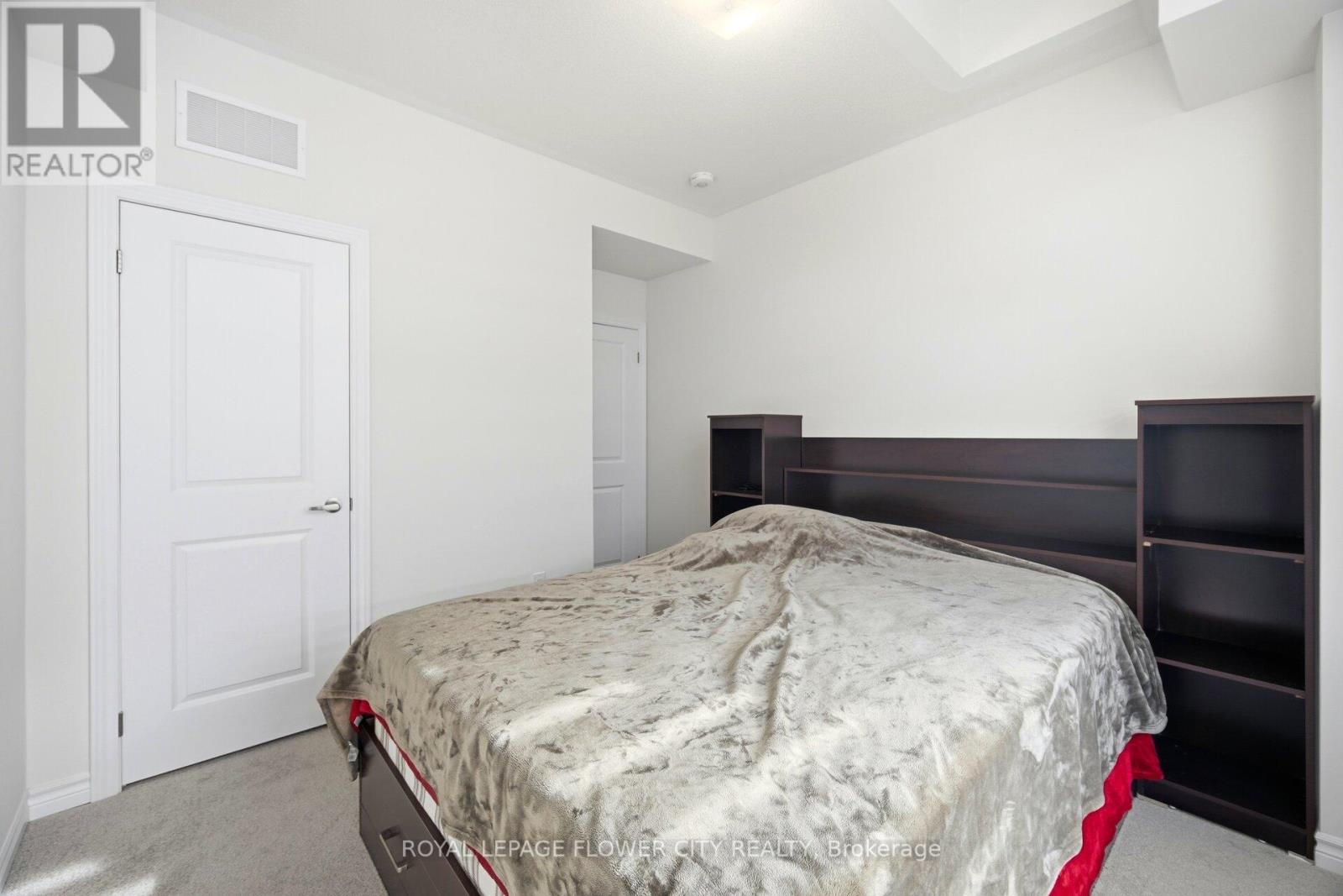 174 Petch Avenue, Caledon, Ontario  L7C 4J8 - Photo 27 - W12839236