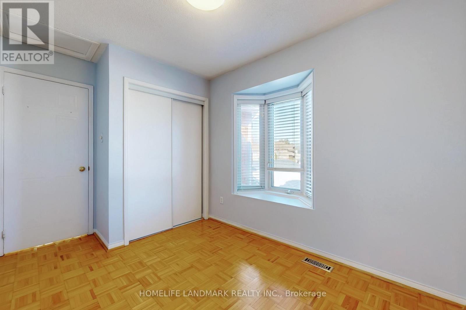 225 Wildwood Trail, Mississauga, Ontario  L4Z 3S4 - Photo 25 - W12838504