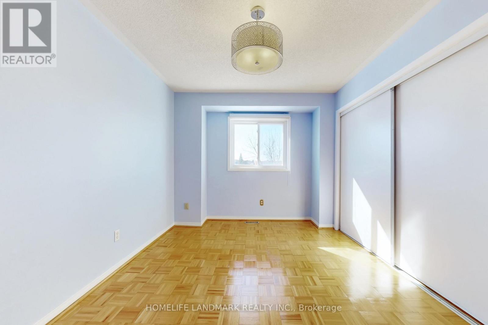 225 Wildwood Trail, Mississauga, Ontario  L4Z 3S4 - Photo 21 - W12838504