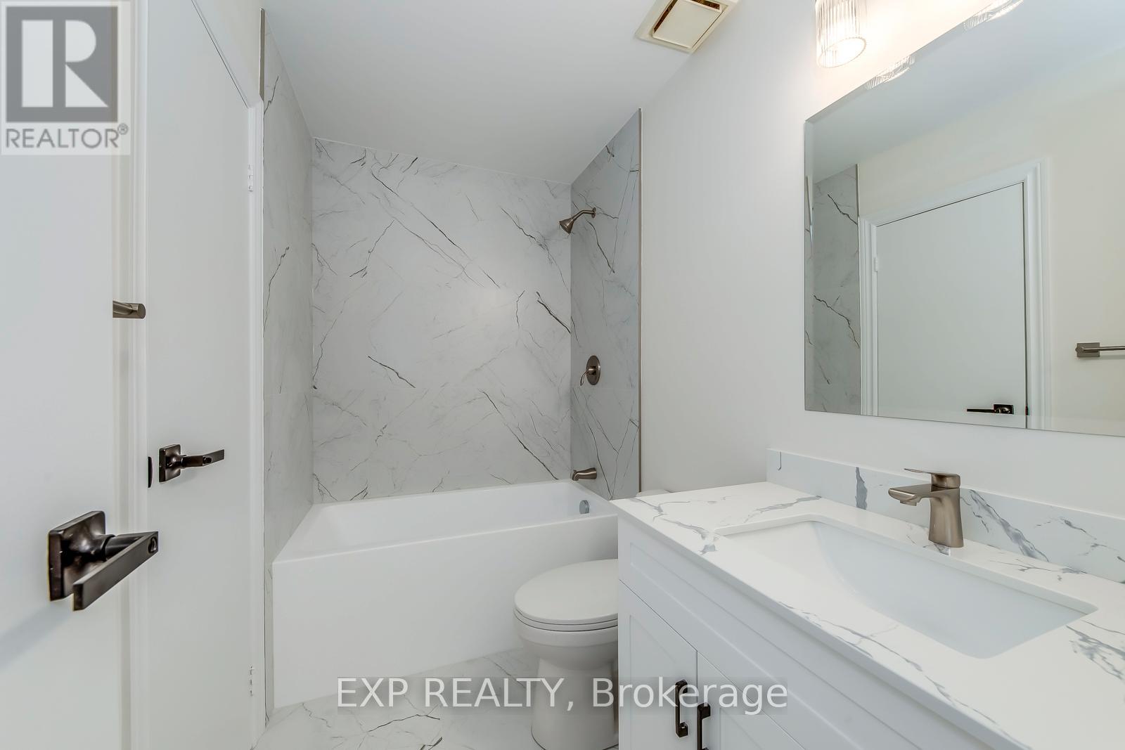 1570 Cuthbert Avenue, Mississauga, Ontario  L5M 3R2 - Photo 23 - W12839288