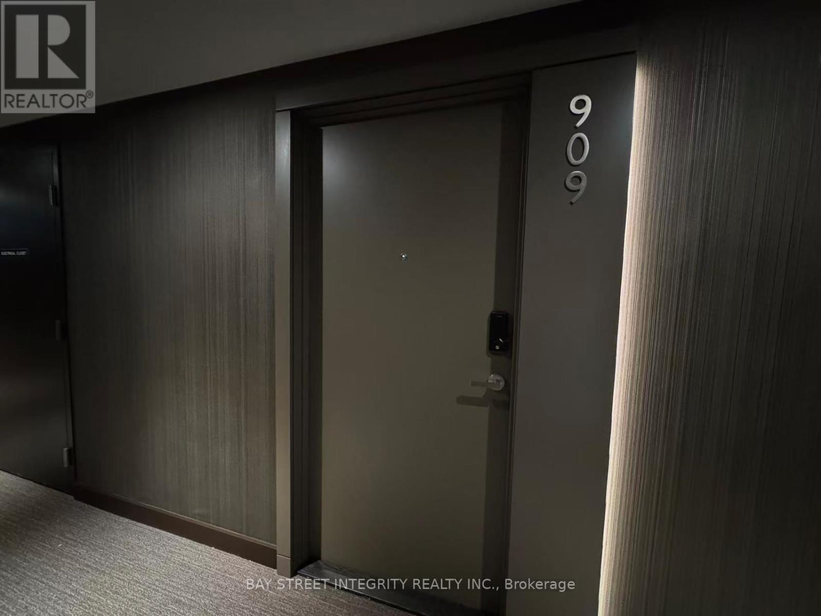 909 - 448 Burnhamthorpe W Road, Mississauga, Ontario  L5B 4M6 - Photo 27 - W12839304