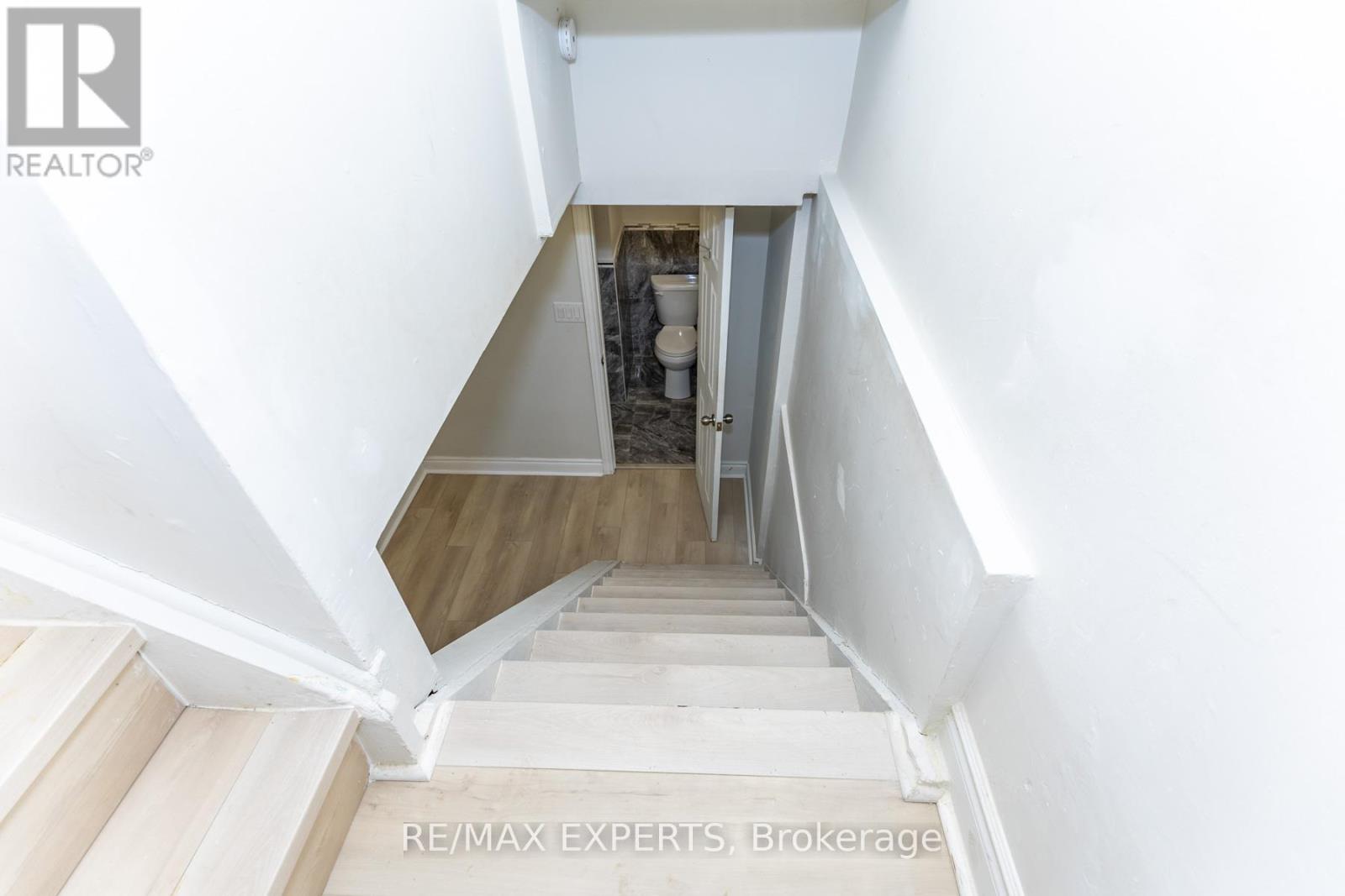 31 Carleton Place, Brampton, Ontario L6T 3Z4 - Photo 35 - W12839318