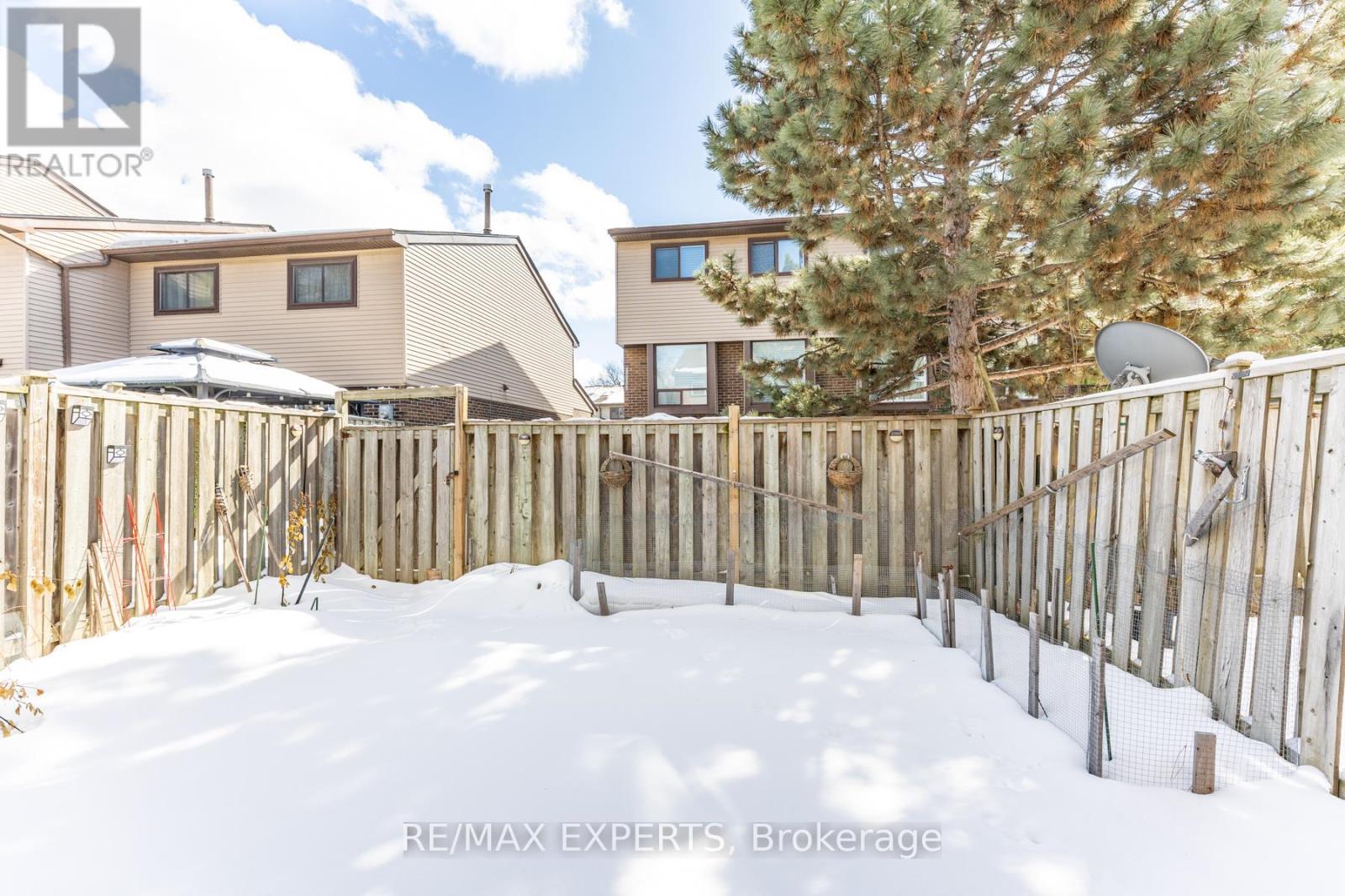 31 Carleton Place, Brampton, Ontario L6T 3Z4 - Photo 43 - W12839318