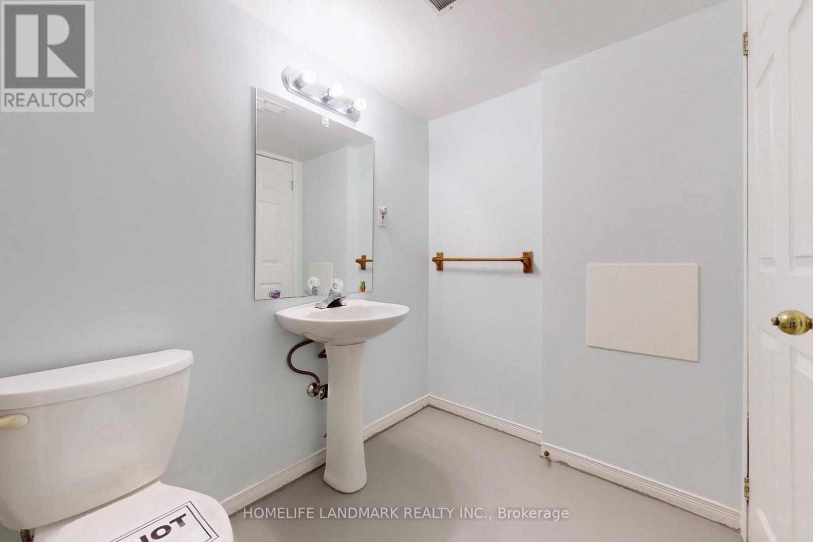 225 Wildwood Trail, Mississauga, Ontario  L4Z 3S4 - Photo 41 - W12838504