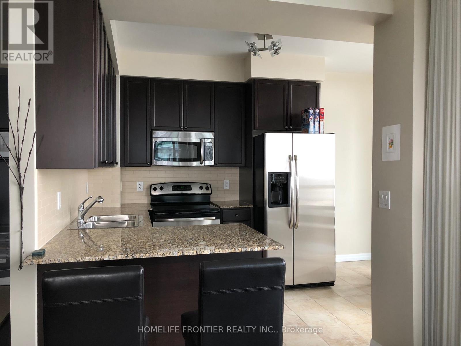 2204 - 225 Webb Drive, Mississauga, Ontario  L5B 4P2 - Photo 8 - W12839328