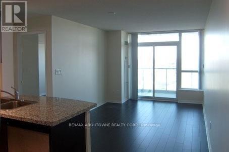 1501 - 4900 Glen Erin Drive, Mississauga, Ontario  L5V 7S2 - Photo 4 - W12839344