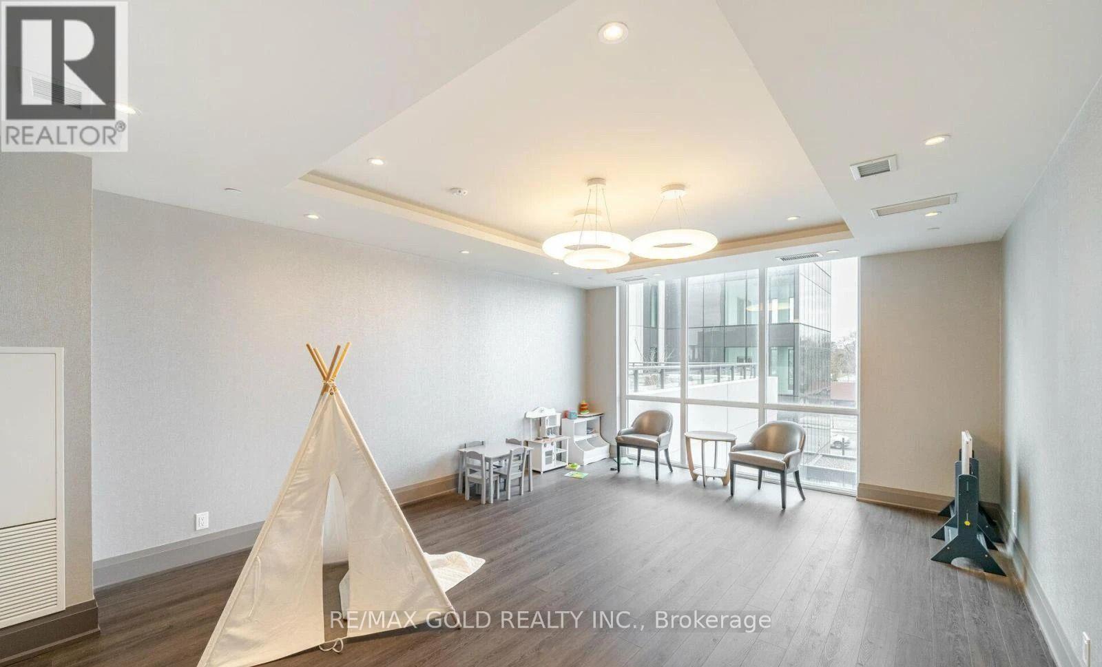 2502 - 15 Lynch Street, Brampton (Downtown Brampton), Ontario  L6W 0C7 - Photo 6 - W12838580