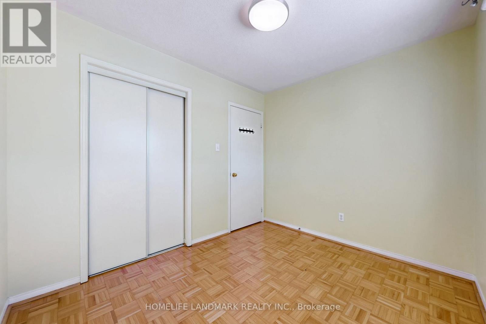 225 Wildwood Trail, Mississauga, Ontario  L4Z 3S4 - Photo 28 - W12838504