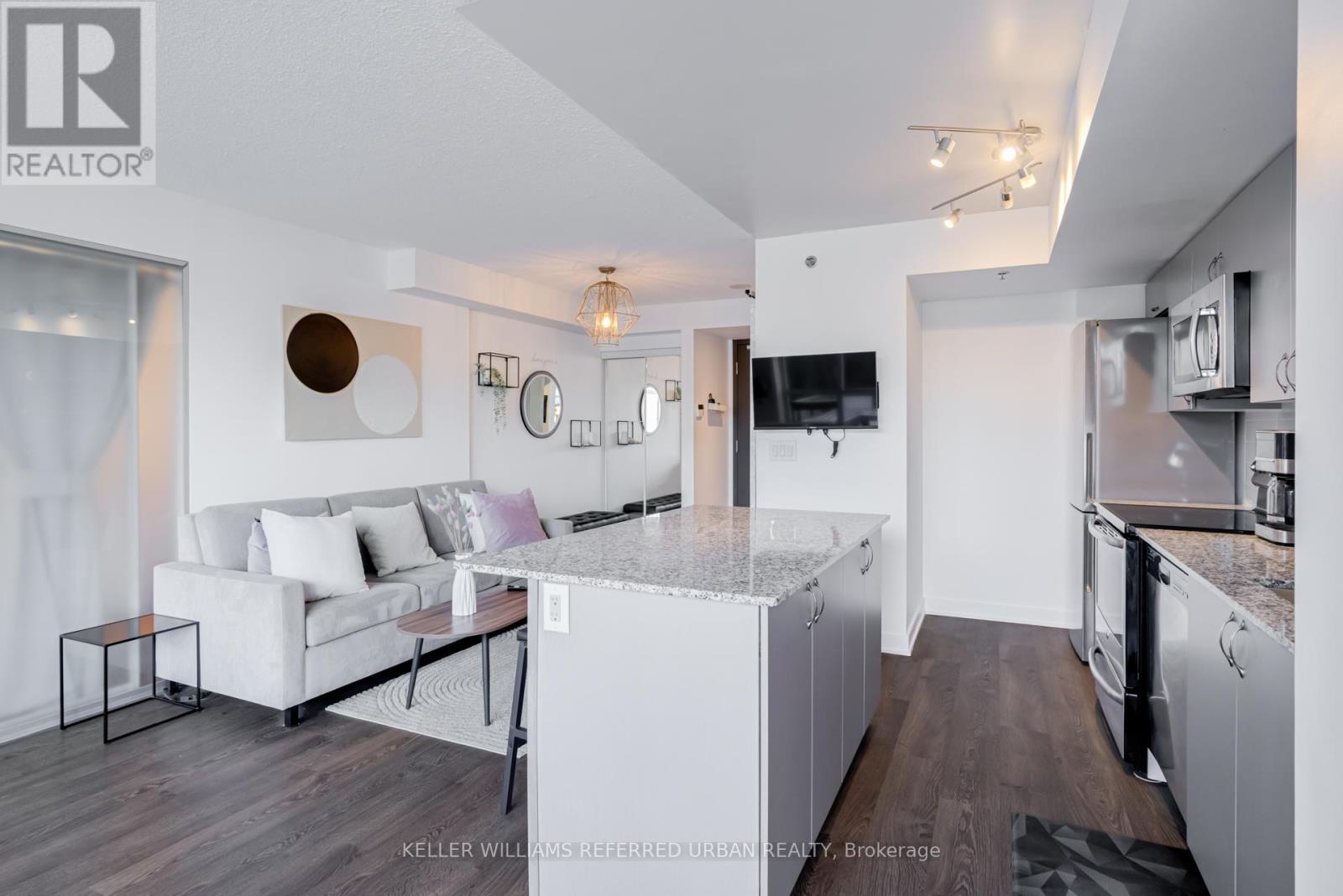 217 - 11 Superior Avenue, Toronto, Ontario  M8V 0A7 - Photo 20 - W12839378