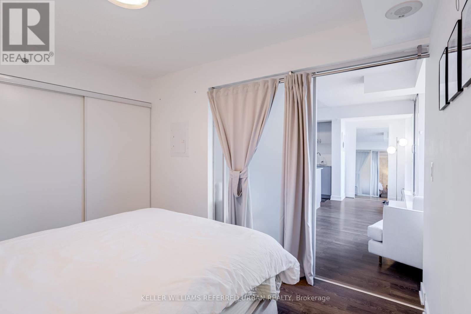 217 - 11 Superior Avenue, Toronto, Ontario  M8V 0A7 - Photo 27 - W12839378