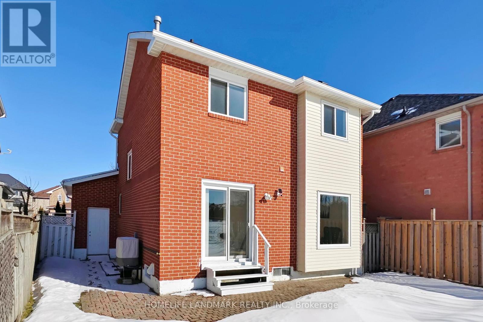 225 Wildwood Trail, Mississauga, Ontario  L4Z 3S4 - Photo 45 - W12838504