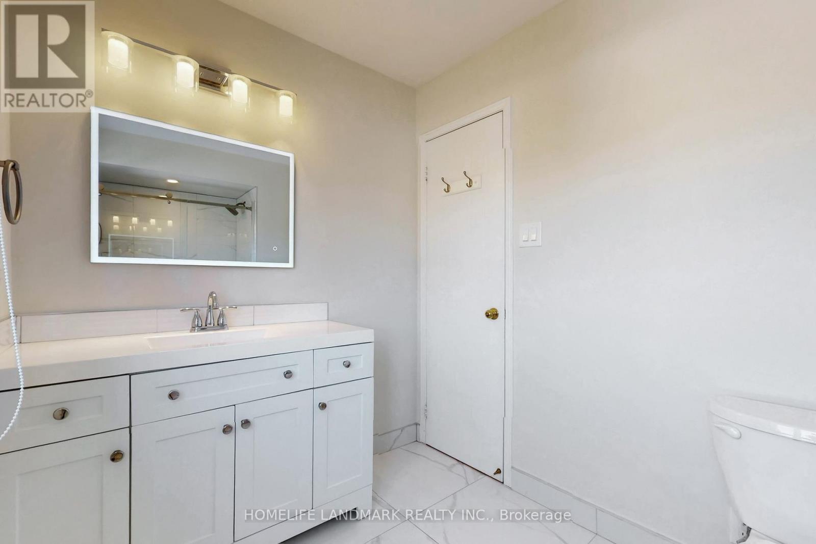 225 Wildwood Trail, Mississauga, Ontario  L4Z 3S4 - Photo 30 - W12838504