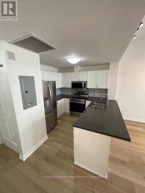 307 - 4198 Dundas Street W, Toronto, Ontario  M8X 1Y6 - Photo 3 - W12839430