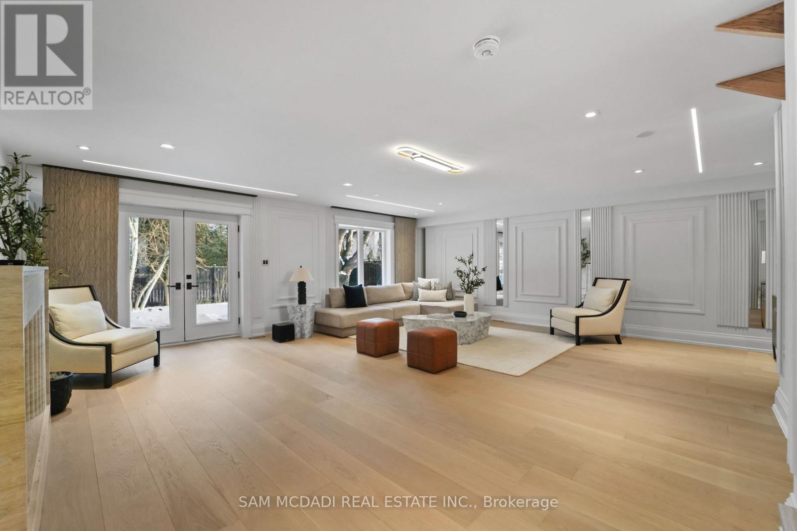 3168 Lakeshore Road W, Oakville, Ontario  L6L 1J6 - Photo 15 - W12839440