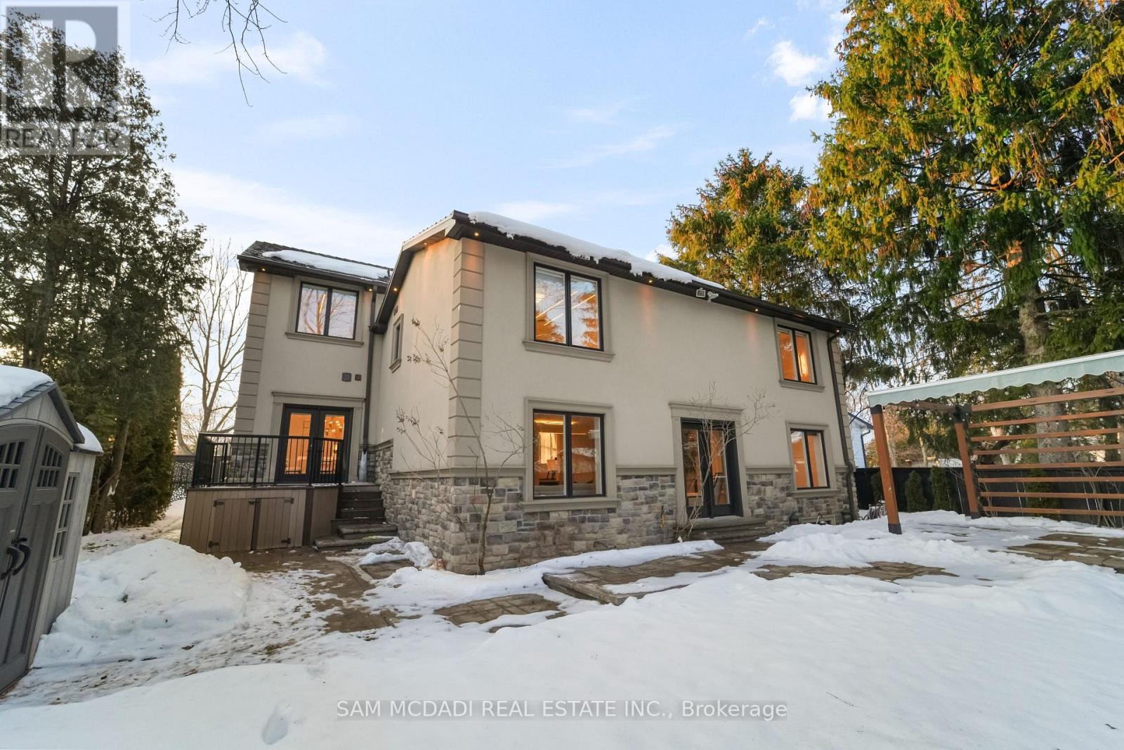 3168 Lakeshore Road W, Oakville, Ontario  L6L 1J6 - Photo 47 - W12839440