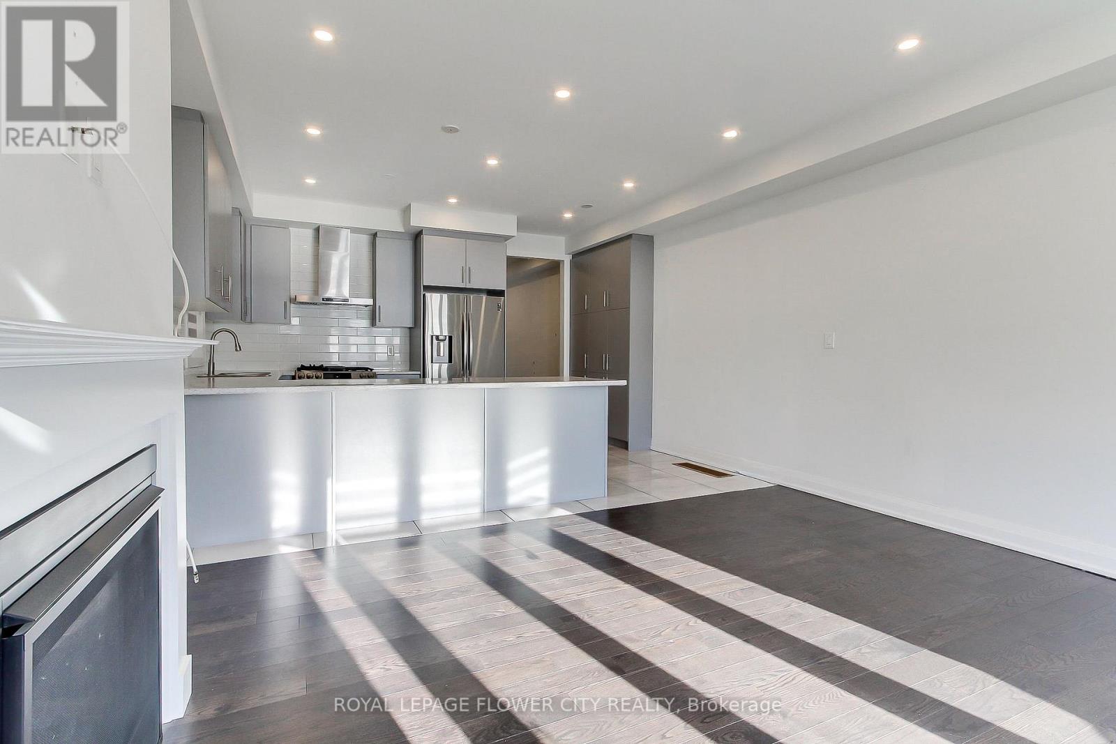 9 Dalbeattie Drive, Brampton, Ontario  L6Y 6H7 - Photo 26 - W12839454