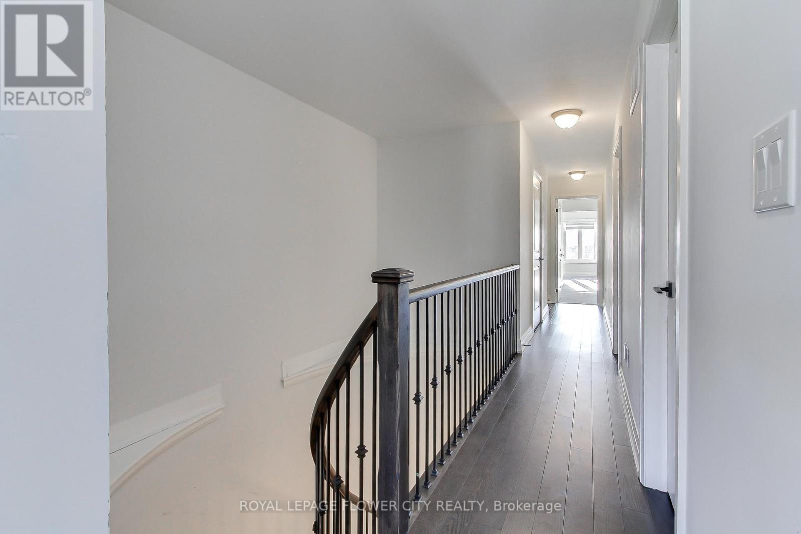 9 Dalbeattie Drive, Brampton, Ontario  L6Y 6H7 - Photo 28 - W12839454