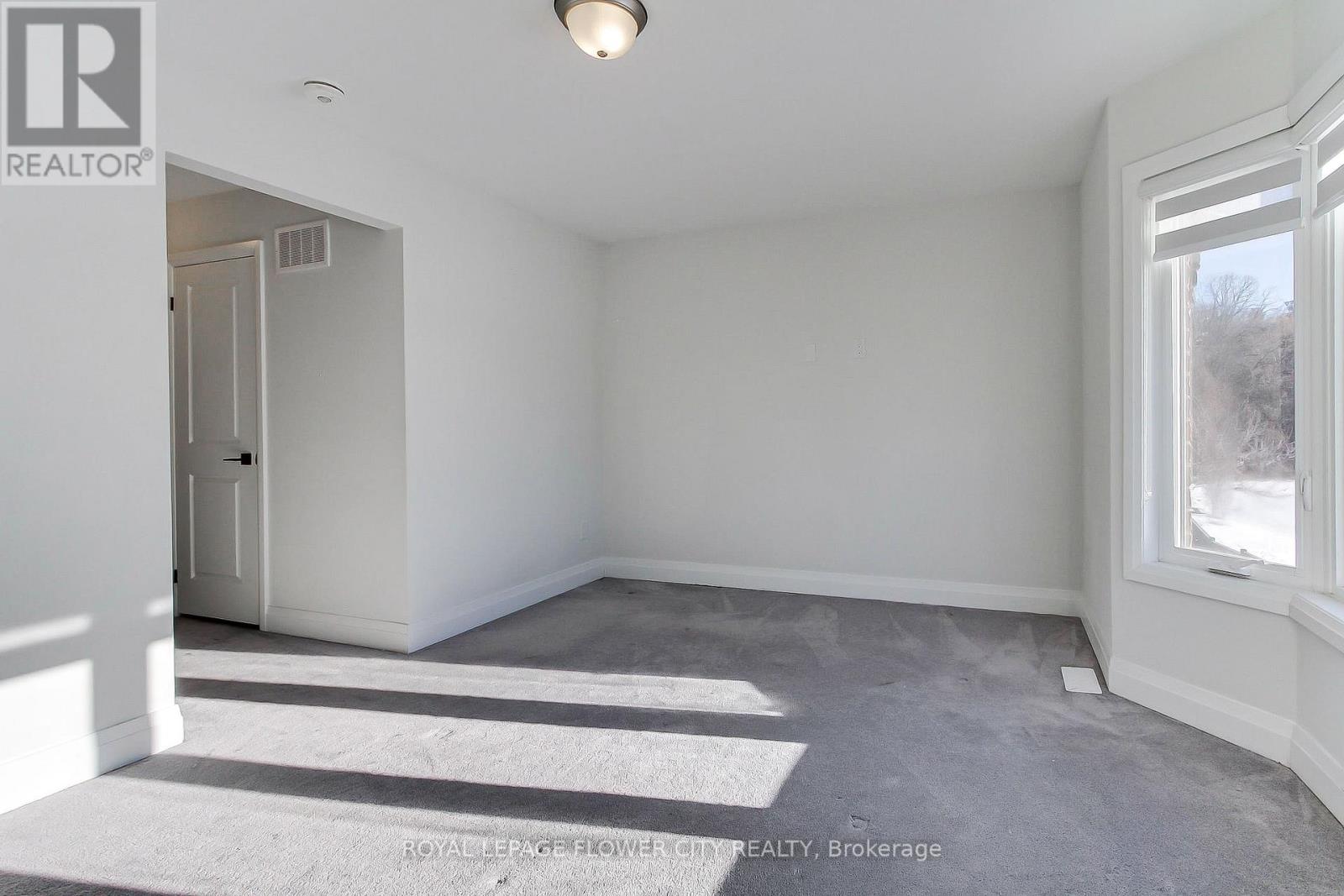 9 Dalbeattie Drive, Brampton, Ontario  L6Y 6H7 - Photo 32 - W12839454