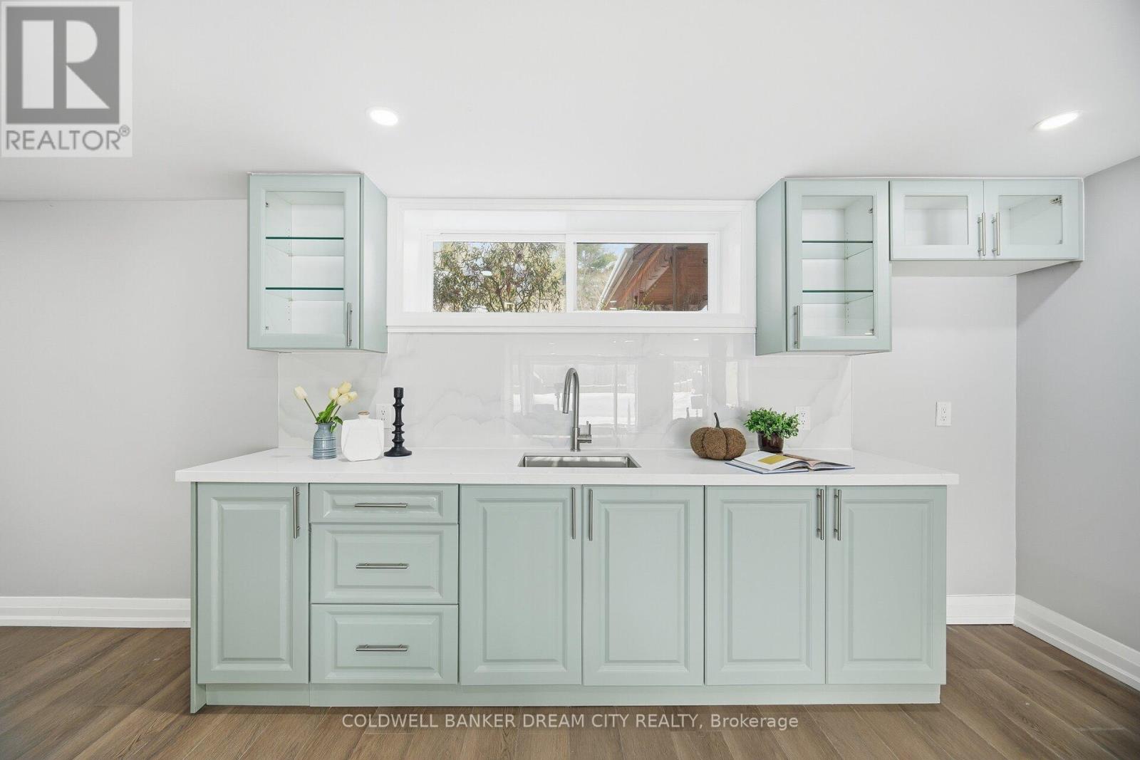 43 Olivers Lane, Caledon, Ontario  L7C 1G5 - Photo 31 - W12839510