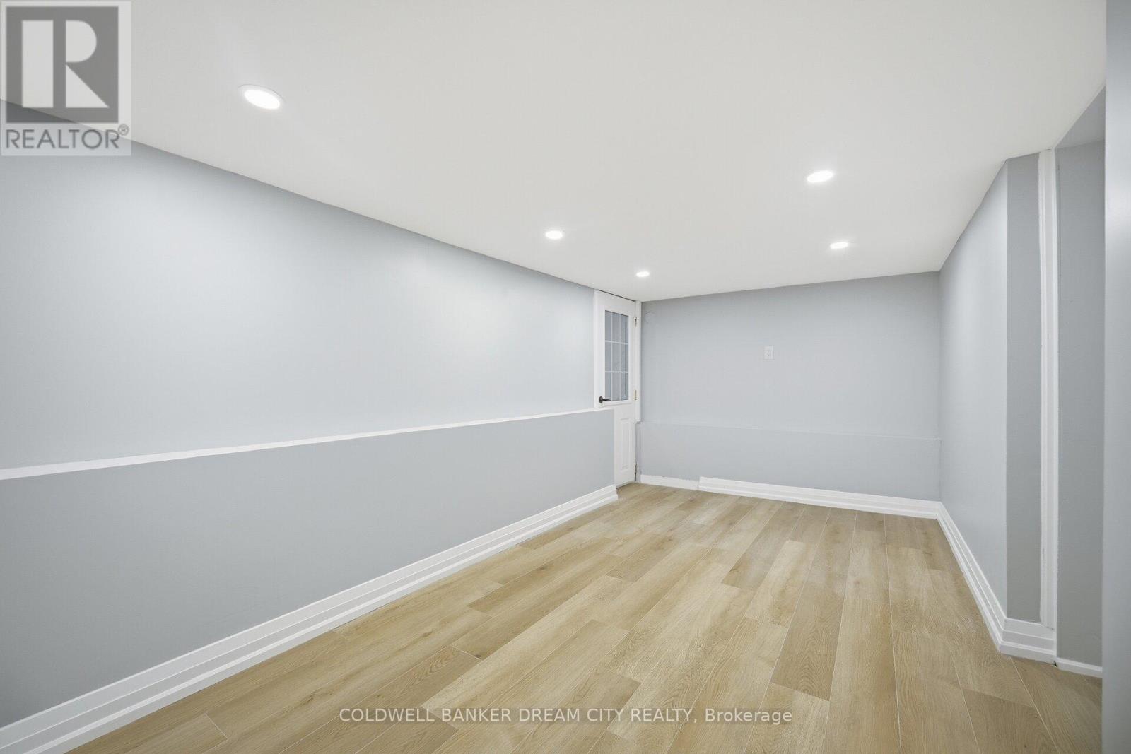 43 Olivers Lane, Caledon, Ontario  L7C 1G5 - Photo 40 - W12839510