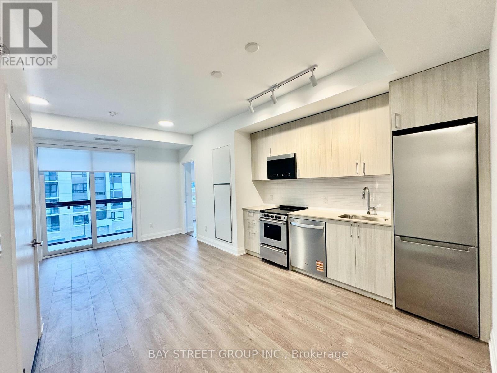 409 - 3250 Carding Mill Trail, Oakville, Ontario  L6M 1L3 - Photo 6 - W12839516