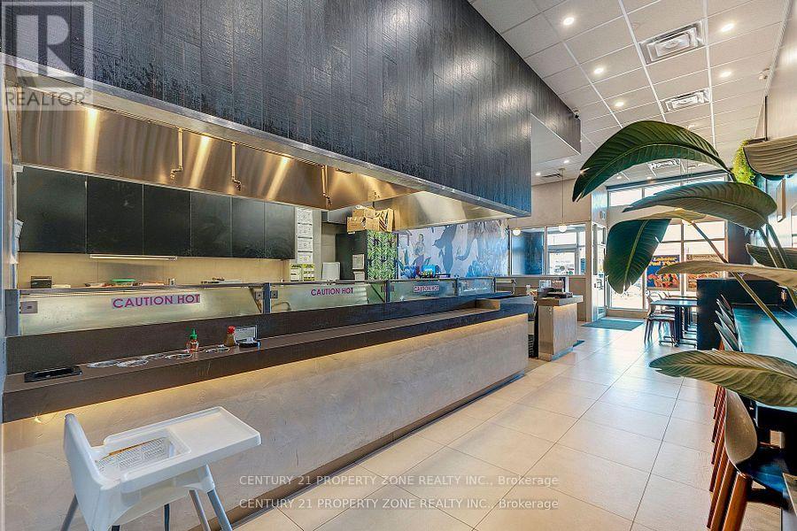 3121 Appleby Line, Burlington, Ontario  L7M 0V7 - Photo 14 - W12839540