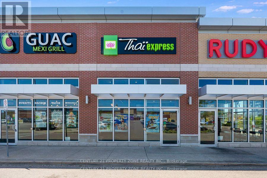 3121 Appleby Line, Burlington, Ontario  L7M 0V7 - Photo 5 - W12839540