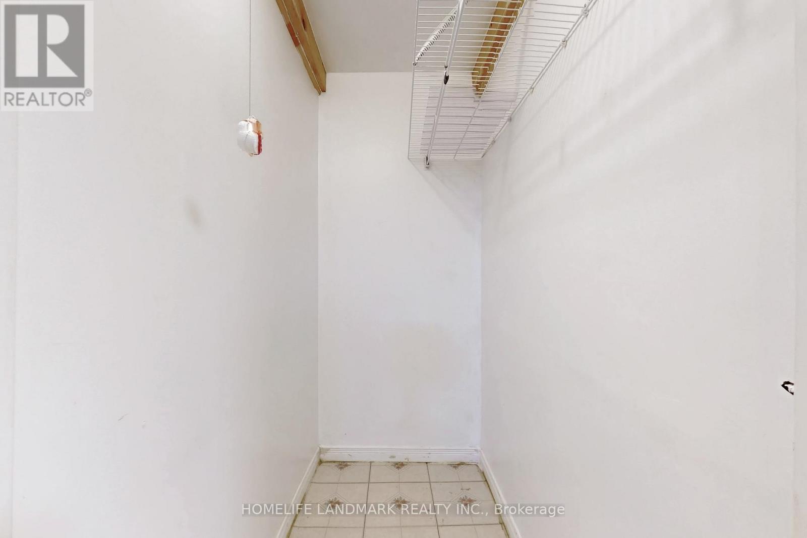 225 Wildwood Trail, Mississauga, Ontario  L4Z 3S4 - Photo 39 - W12838504