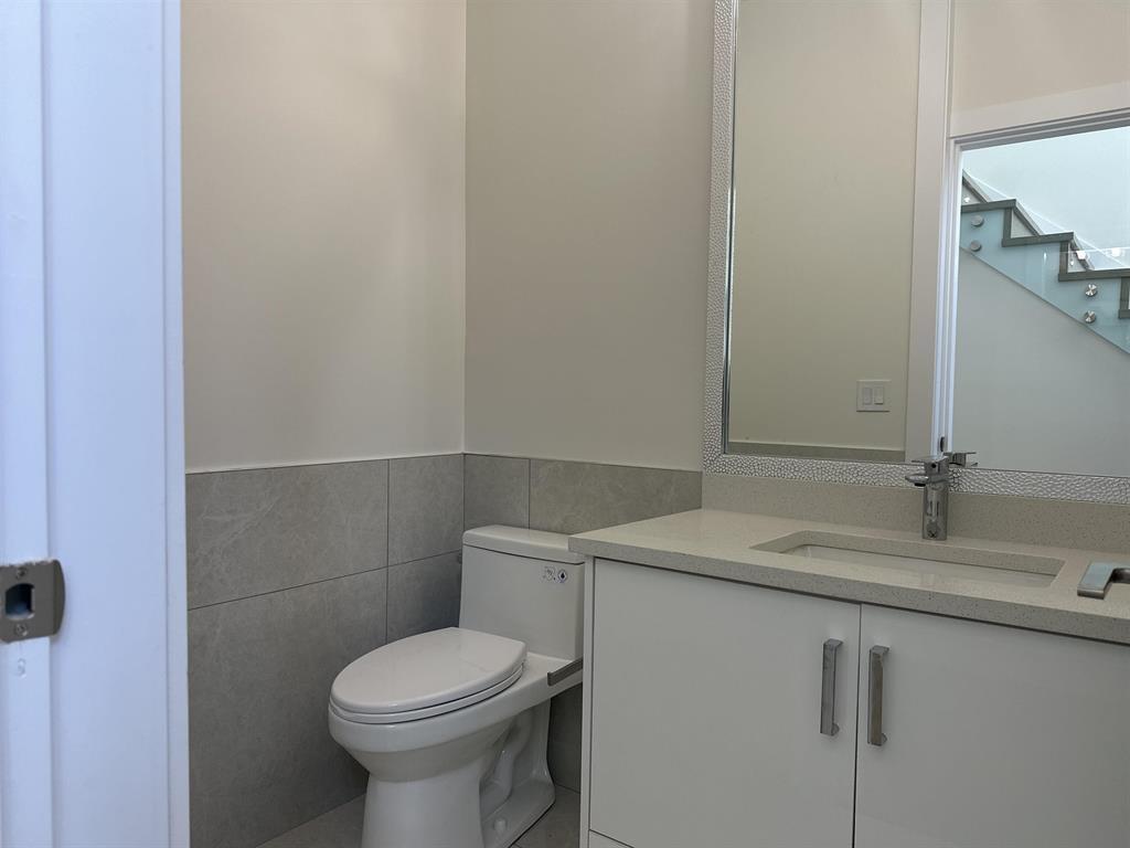 36716 Dianne Brook Avenue, Abbotsford, British Columbia  V3G 0H4 - Photo 5 - R3017208