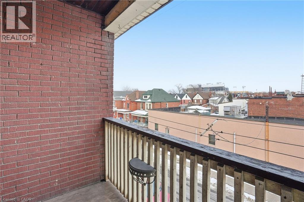 1 Fairholt Road N Unit# 11, Hamilton, Ontario  L8M 1C1 - Photo 9 - 40805018