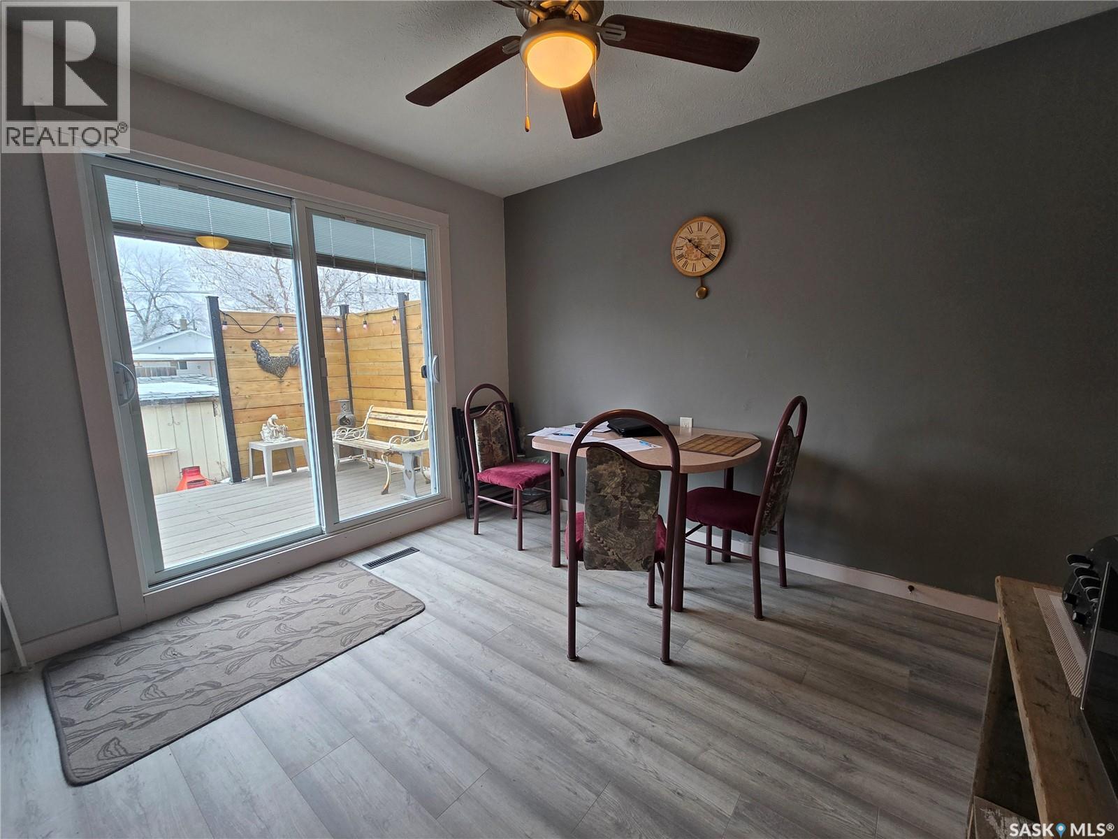 223 Mergens Street, Weyburn, Saskatchewan  S4H 1R4 - Photo 6 - SK029606