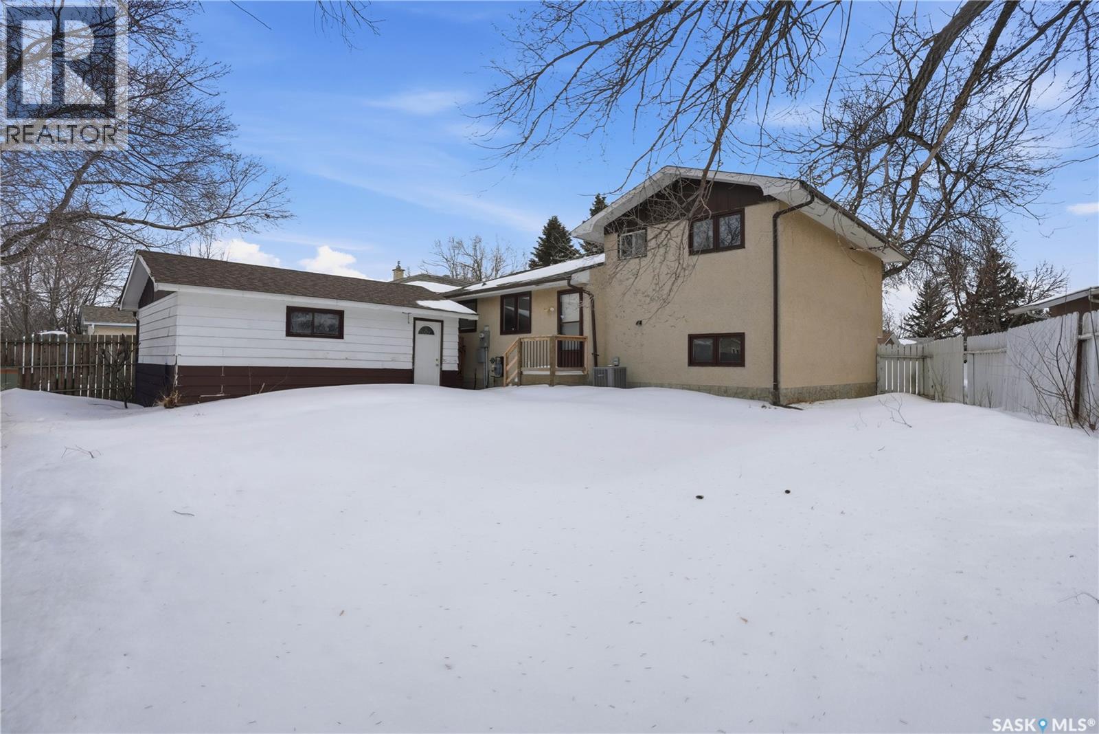 42 Aitken Crescent, Regina, Saskatchewan  S4R 5W7 - Photo 31 - SK029522