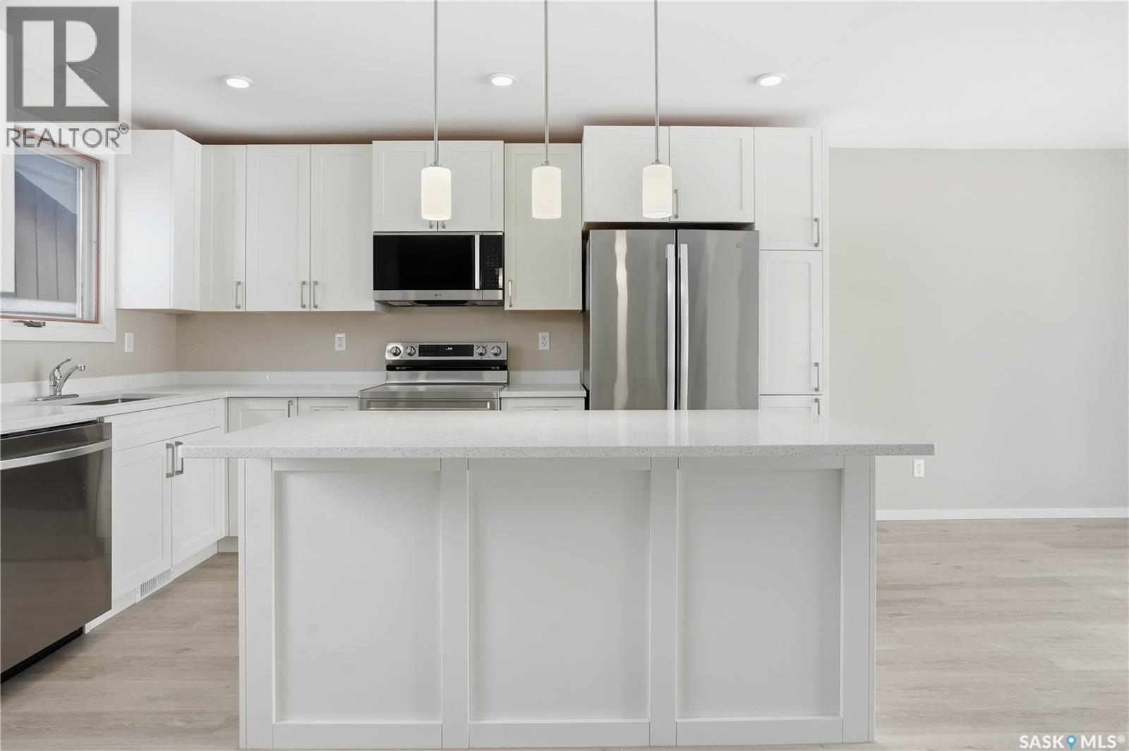 42 Aitken Crescent, Regina, Saskatchewan  S4R 5W7 - Photo 9 - SK029522