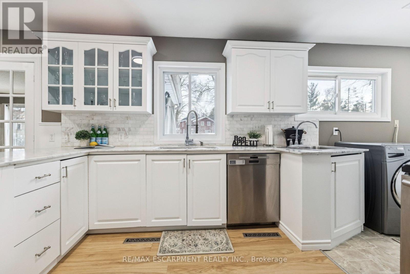 41 Spruce Street, Cambridge, Ontario  N1R 4K2 - Photo 14 - X12839326