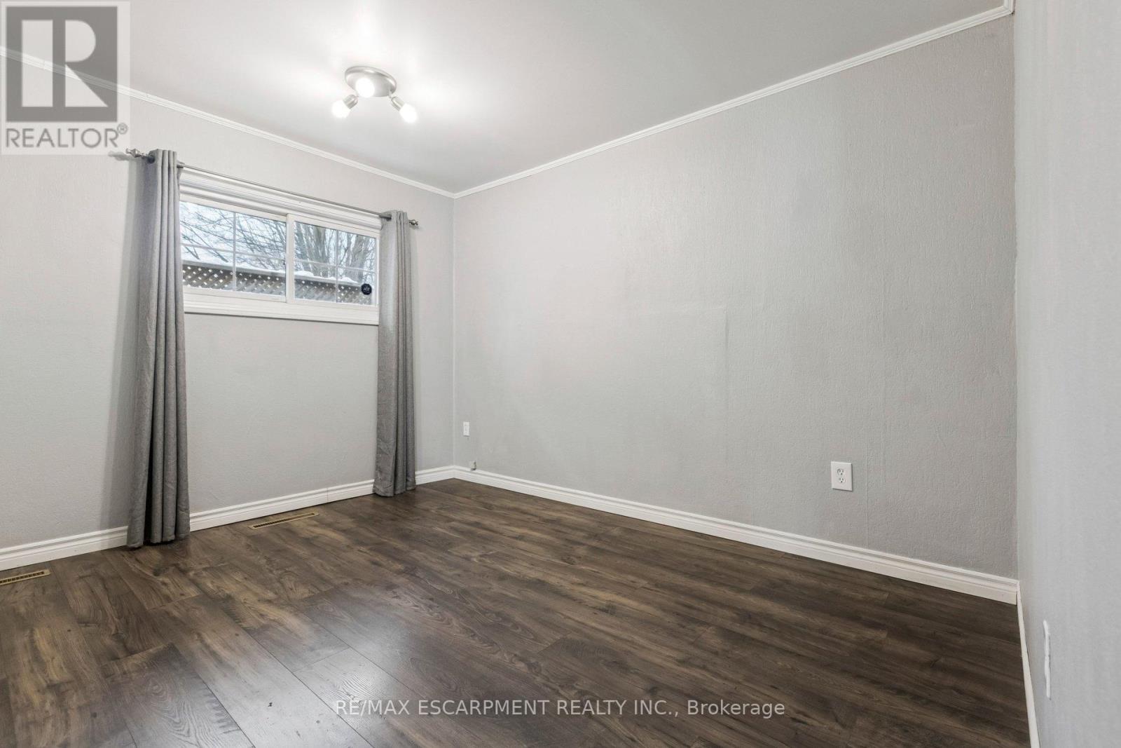 41 Spruce Street, Cambridge, Ontario  N1R 4K2 - Photo 28 - X12839326